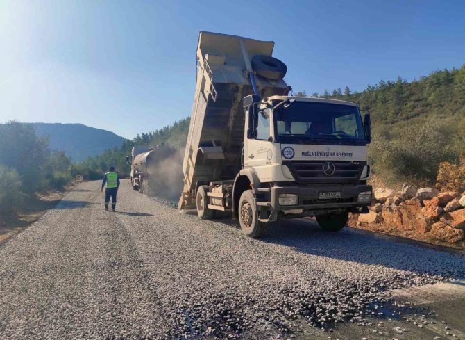 İ̇nşaat Atıkları Asfalt Malzemesine Dönüşüyor