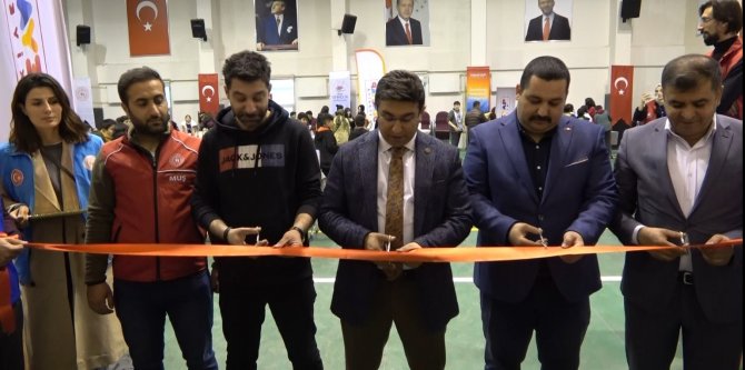 Muşlu Gençler Selçuk Bayraktar’ın İzinden Gidiyor