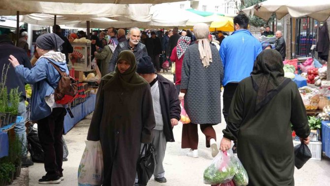 Tokat’ın Çarşamba Pazarında Ramazan Hareketliliği