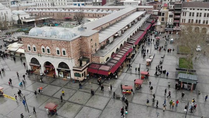 Eminönü’nde Ramazan Yoğunluğu