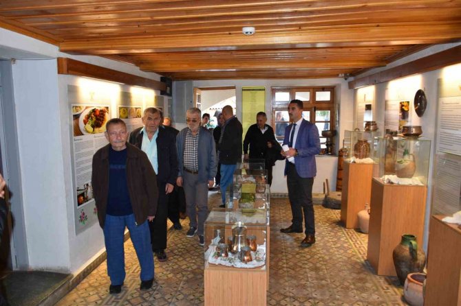 Salihli Kent Müzesi, Huzurevi Sakinlerini Ağırladı