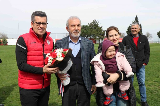 Hüseyin Eroğlu: "Şampiyon Olmak İstiyorsak Altınordu Maçından 3 Puanla Ayrılmalıyız"