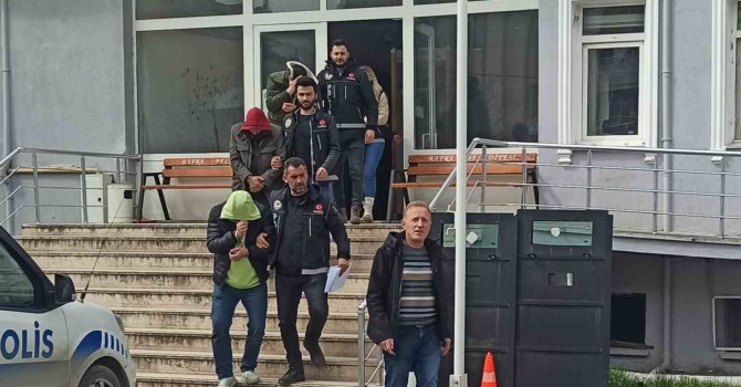 Bafra’da Uyuşturucu Operasyonu: 4 Gözaltı