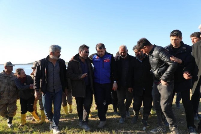 Şanlıurfa’da Selde Kaybolan Tır Sürücüsü 8 Gündür Aranıyor