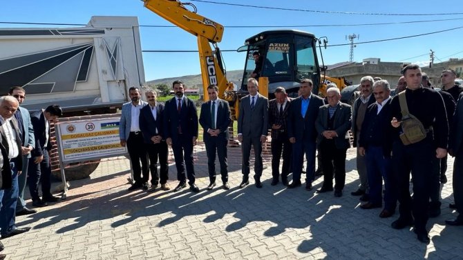 Siirt’te Doğal Gaz İçin İlk Kazma Vuruldu