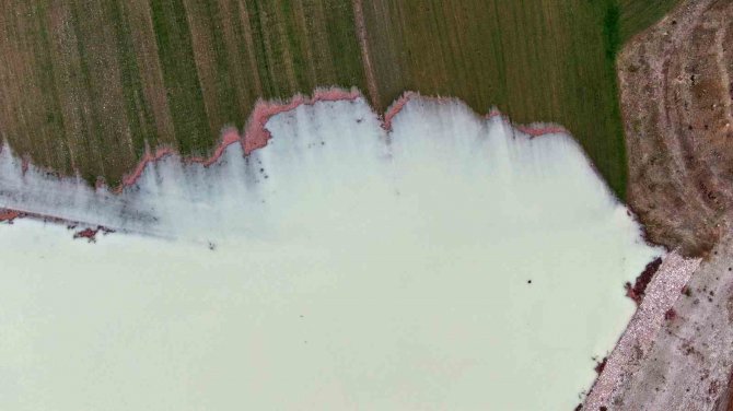 Çiftçinin Ekinleri Gibi Hayalleri De Sular Altında Kaldı