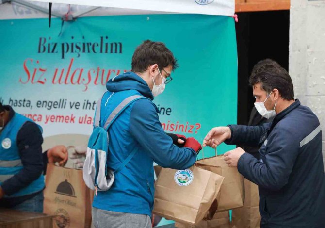 Talas’ta ‘Biz Pişirelim Siz Ulaştırın’ Bu Yıl Da Devam Ediyor