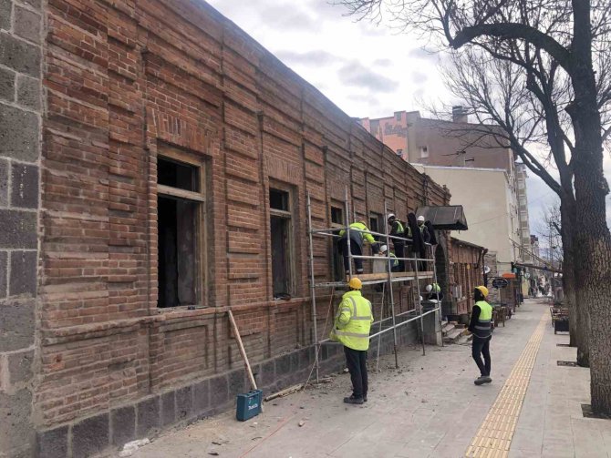 Tarihi Kimliğiyle Kars Kenti Projesi Çalışmaları Başladı