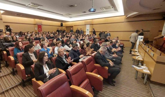 Profesörden Trakya İçin ’Kuraklık’ Açıklaması: "Herkes Geldiği Yere Dönecek"