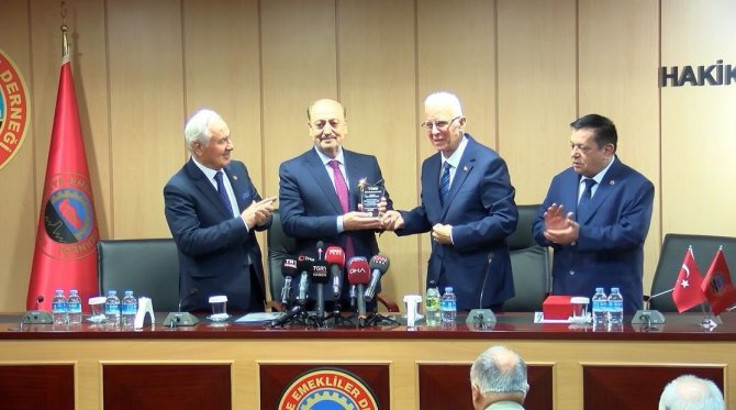 Bakan Bilgin: "En Düşük Emekli Maaşını Ve Bayram İkramiyelerini Yükseltecek Çalışmalarımızı Önümüzdeki Hafta Başı Cumhurbaşkanımıza Sunacağız"