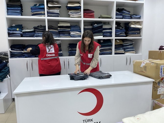 Kızılay, Niğde’de 9 Bin Depremzedeye Yardım Ulaştırdı