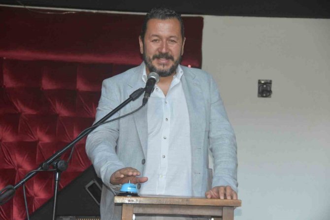Bodrum’da Düzenlenen Müzayedeye Ünlü Akını