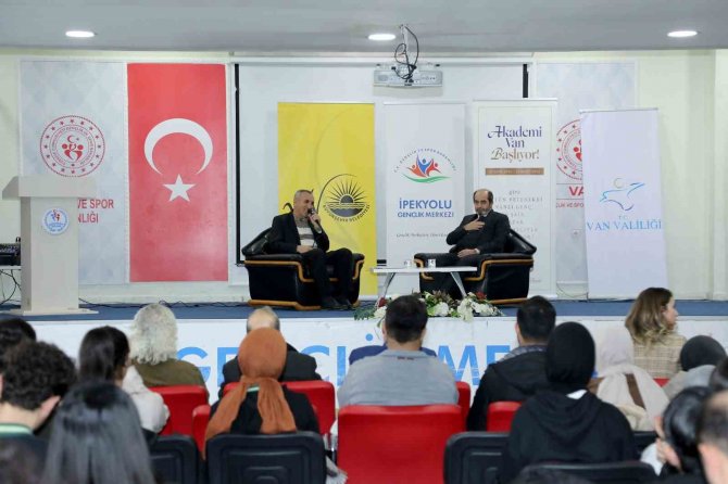 Dr. Ömer Demirbağ Gençlerle Buluştu