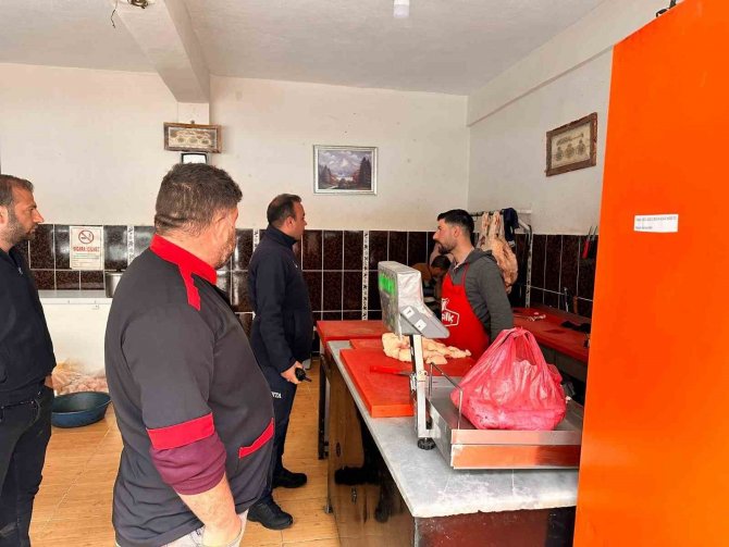 Viranşehir’de Kasaplarda Rayiç Denetimi