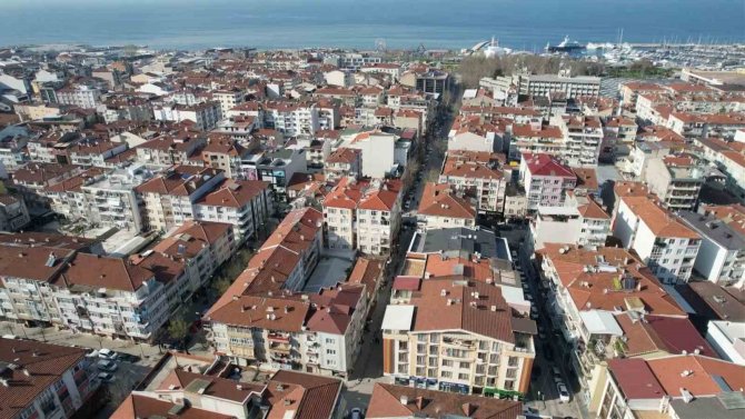 Marmara Depremi’nde 102 Binası Ayakta Kalan Müteahhit ’Asrın Felaketi’ndeki Yıkımı Değerlendirdi