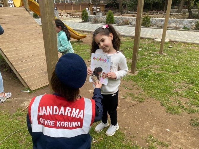 Aydın’da Jandarma Ekipleri ’Orman Haftası’ Sebebiyle Vatandaşı Bilgilendirdi