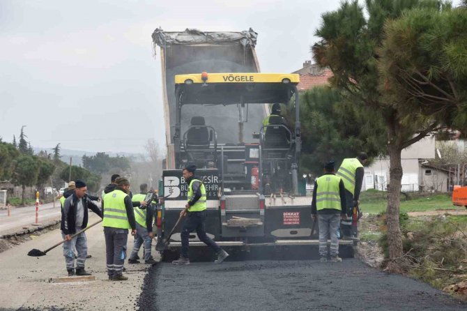 Balıkesir Büyükşehir’den Susurluk Ve İ̇vrindi’ye Sıcak Asfalt