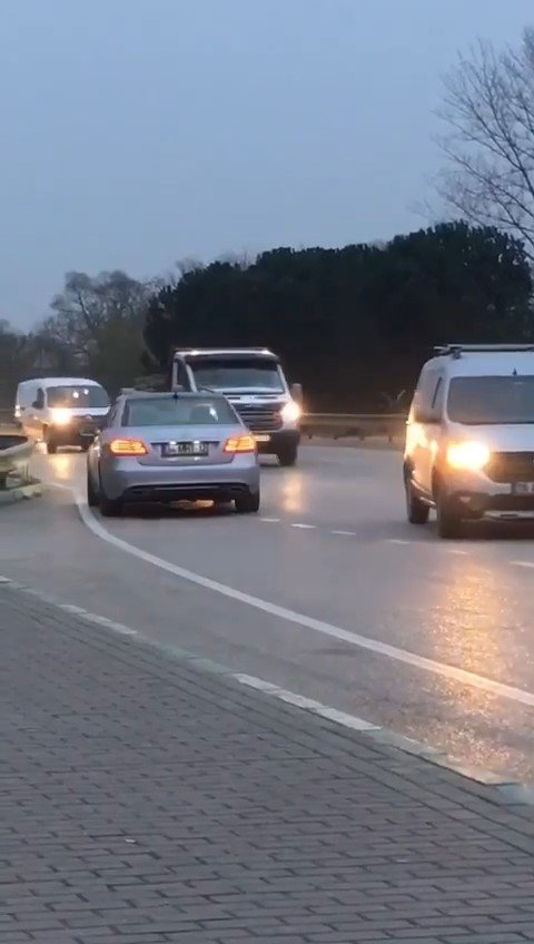Bursa’da Ters Şeritten Giden Otomobil, Ölüme Meydan Okudu