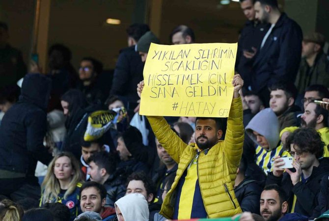 Hazırlık Maçı: Fenerbahçe: 1 - Zenit: 2 (İ̇lk Yarı Sonucu)