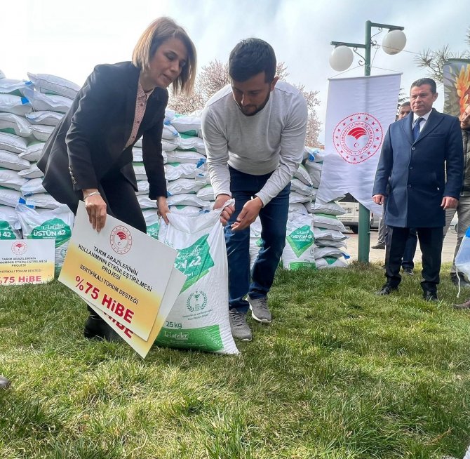 Nevşehir’de Çiftçilere 149 Ton Tohum Dağıtıldı
