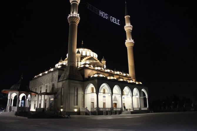 İ̇zmir’de İlk Teravih Heyecanı