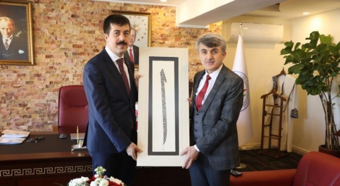 Rektör Uysal’dan, Ksbü Rektörü Tekin’e Tebrik Ziyareti