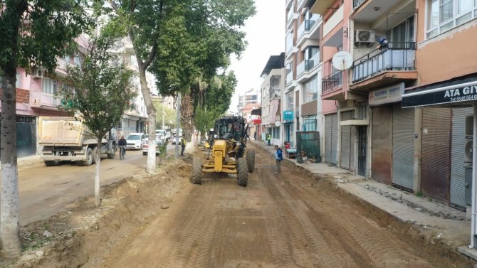 Aydın Büyükşehir, Germencik’in Yollarını Yeniliyor