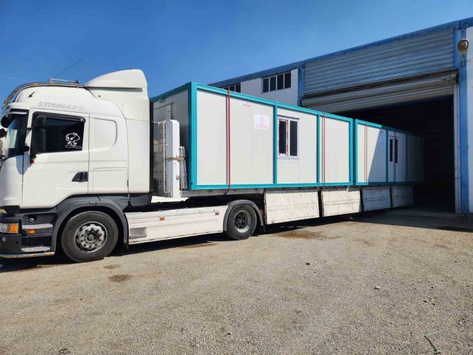 Batman’dan Kahramanmaraş’a Eğitim Köprüsü: Konteyner Sınıflar Göksun İlçesine Ulaştırıldı