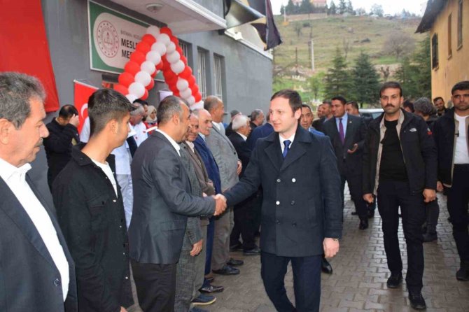 Kozluk’ta Yeni Aşevi Dualarla Hizmete Açıldı