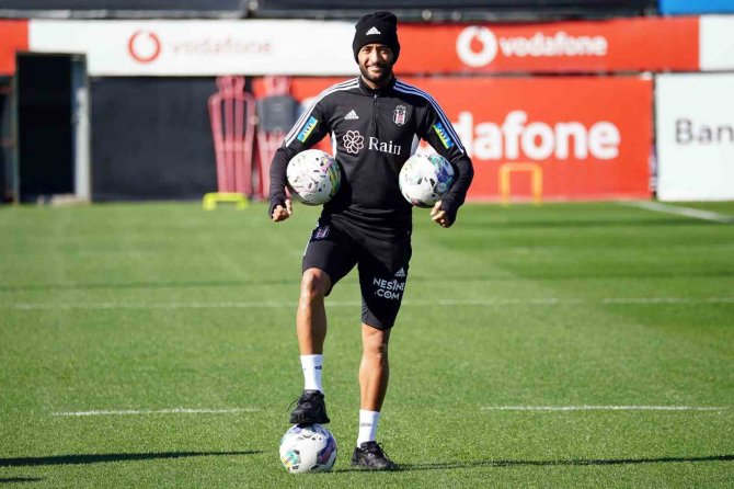 Nathan Redmond: "Fenerbahçe Derbisini Sabırsızlıkla Bekliyorum"