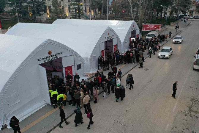 Bilecik’te 2 Bin Kişi Aynı Sofrada Buluştu