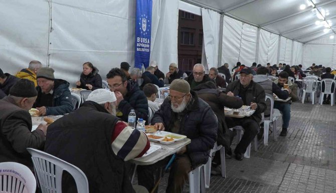 Ramazanın Bereketi Bursa’yı Sarıyor