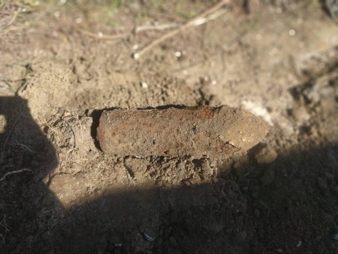 Gelibolu’da Çanakkale Savaşları’ndan Kaldığı Değerlendirilen 4 Adet Patlamamış Top Mermisi Bulundu