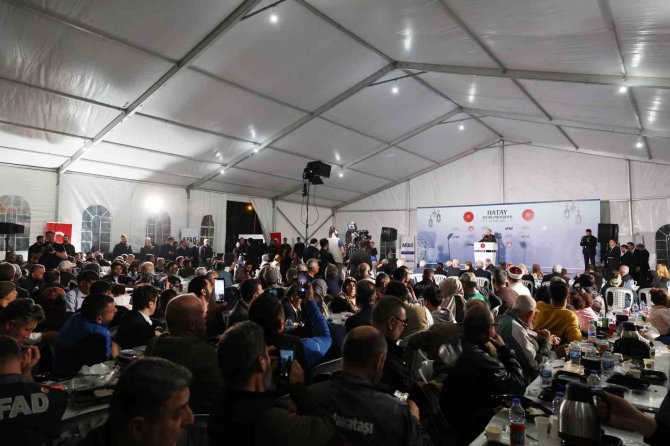 Cumhurbaşkanı Erdoğan’dan Muhalefete “Deprem Turisti” Benzetmesi