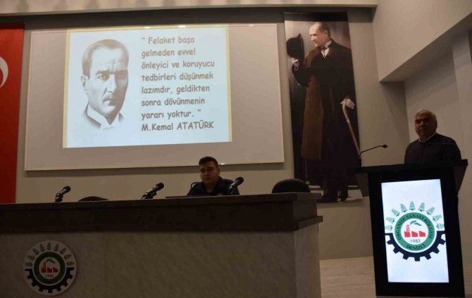 Dostek Koleji Öğrencileri Deprem Anında Nasıl Hareket Edeceklerini Öğrendi