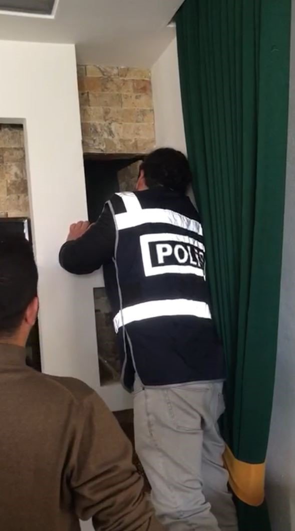Öyle Bir Yerde Bulundu Ki, İyi Muamele Görmek İçin Polisten ’Söz’ İstedi
