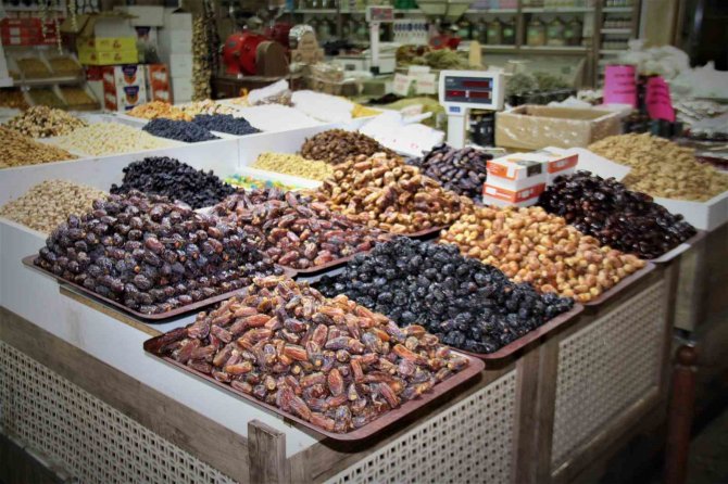 Hurmalar Tezgahtaki Yerini Aldı