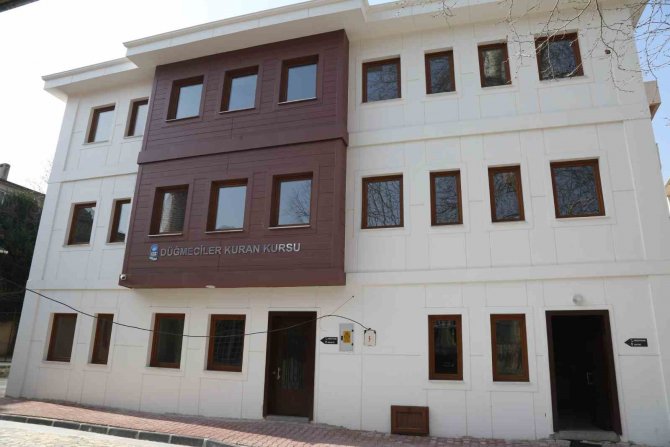 Eyüpsultan’da Düğmeciler Kur’an Kursu’nu Hizmete Açıldı