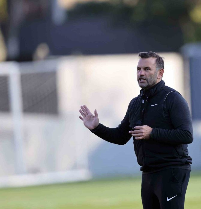 Galatasaray, Karabağ Maçı Hazırlıklarına Devam Etti