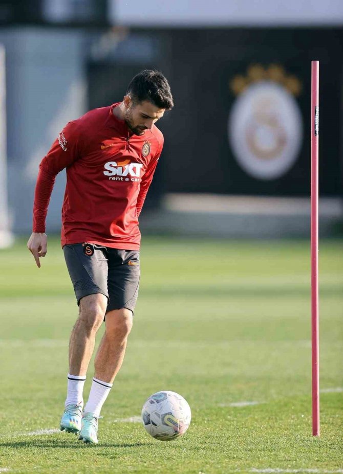 Galatasaray, Karabağ Maçı Hazırlıklarına Devam Etti