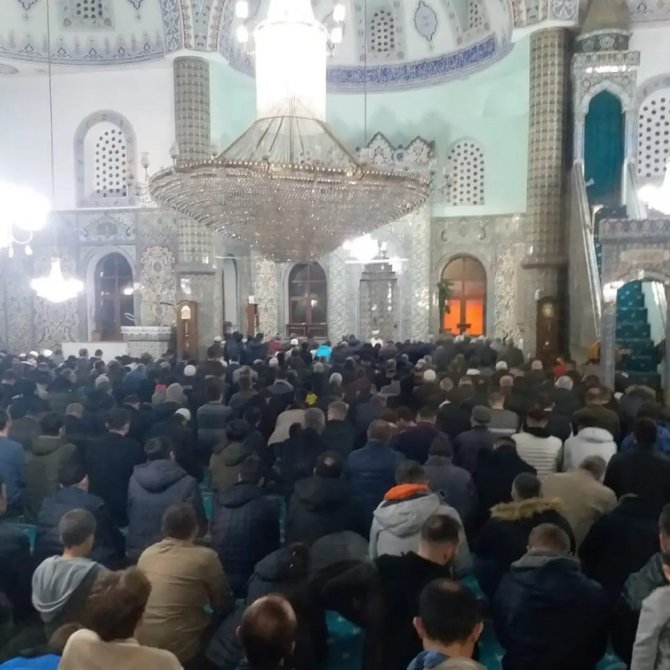 Gediz’de “Her Gün Bir Cüz Bir Cami” Etkinliği