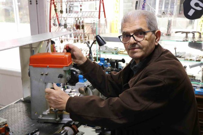 Kapılarda Hırsıza Karşı ’Çelik Rozet’