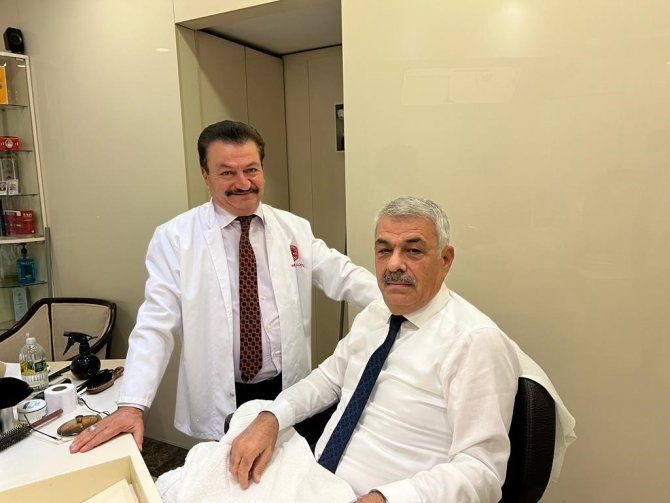 Tbmm’nin 20 Yıllık Berberi Vekil Olmaya Hazırlanıyor