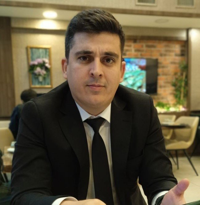 İ̇şadamı Mehmet Öztürk, Milletvekili Aday Adaylığını Açıkladı