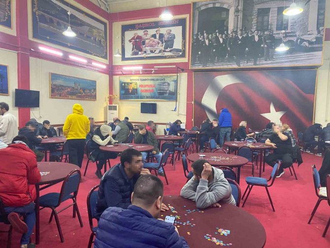 "Kolpaçino Kumarhanesi"ne Operasyon