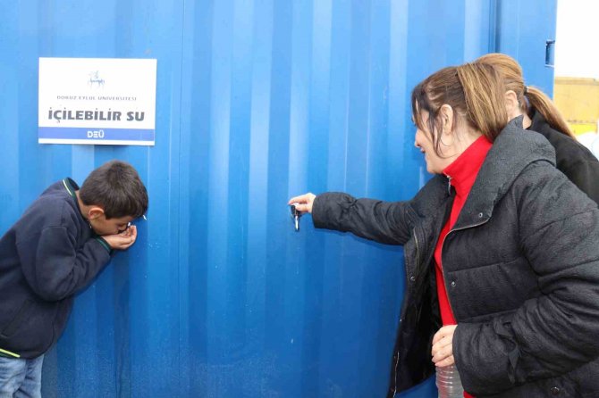 Dokuz Eylül Üniversitesi’nden Deprem Bölgesine Mobil Su Arıtma Tesisi