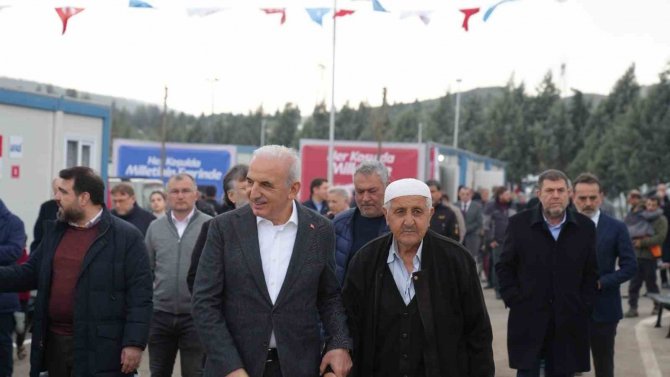 Ümraniye Belediyesi Onikişubat Yaşam Merkezi Açıldı