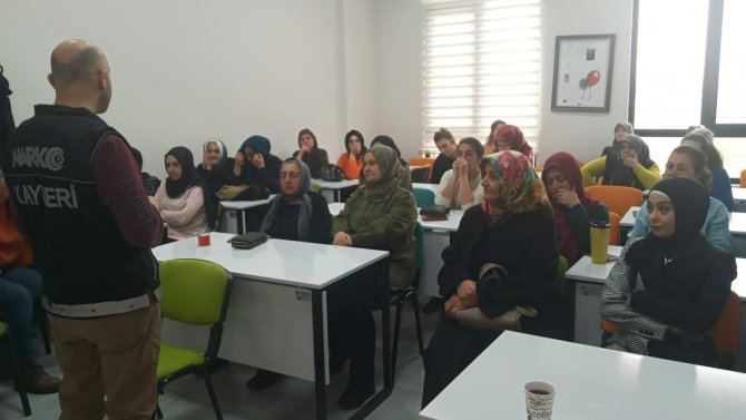 Kaymek’ten ’Narko Rehber’ Eğitimi