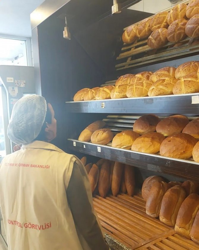 Kuşadası’nda Fırınlar Denetleniyor