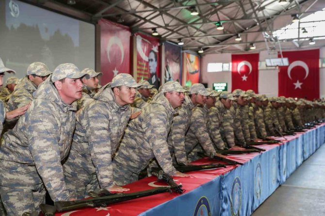 Kütahya’da Mehmetçik Yemin Etti